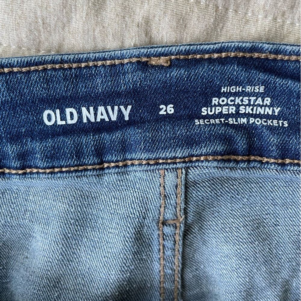 Jeans - Picture 2 of 3